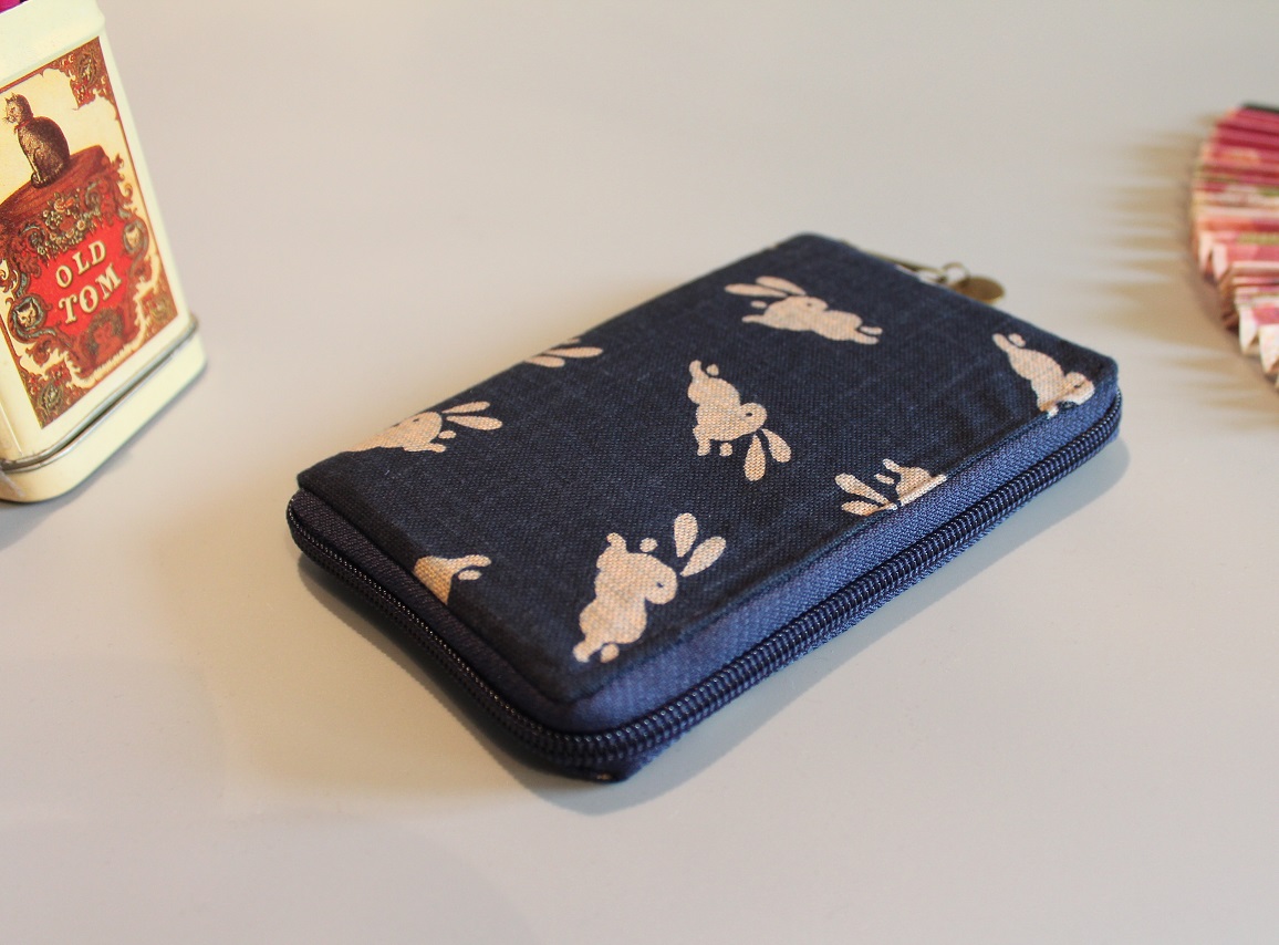 5.5\" zippered Cards and coins wallet - Usagi
